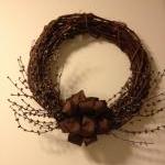 Wreath, Grapevine & Pip Ber..