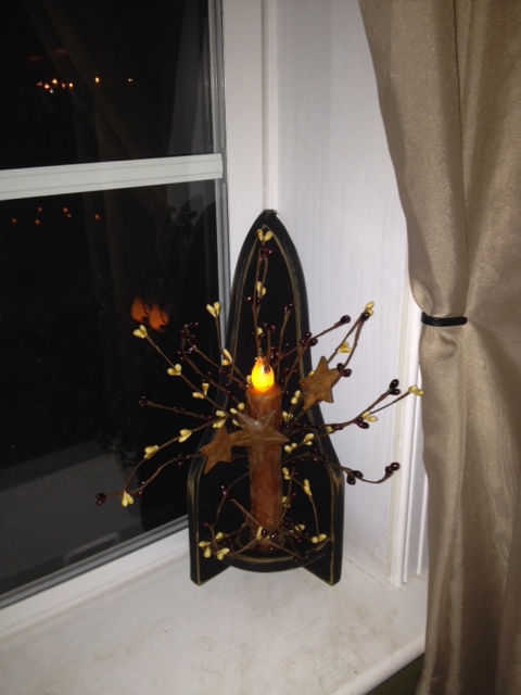 Candle, Wood Shelf, Berries (LED Timer Candle)